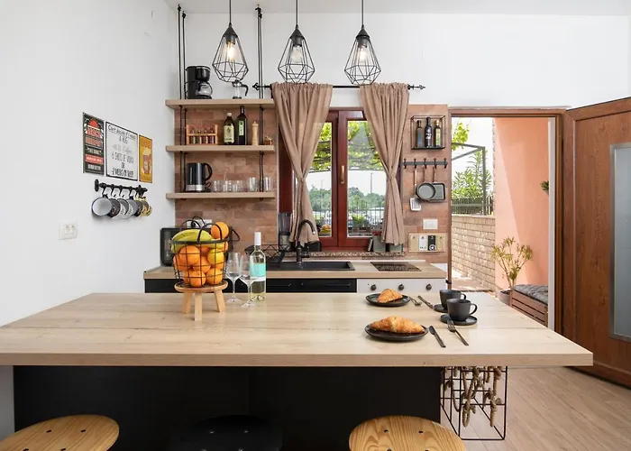 Διαμέρισμα Ingrid *